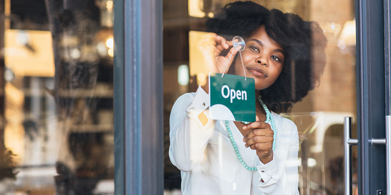 Starting a Business? What You Need to Know About Shipping & Packing